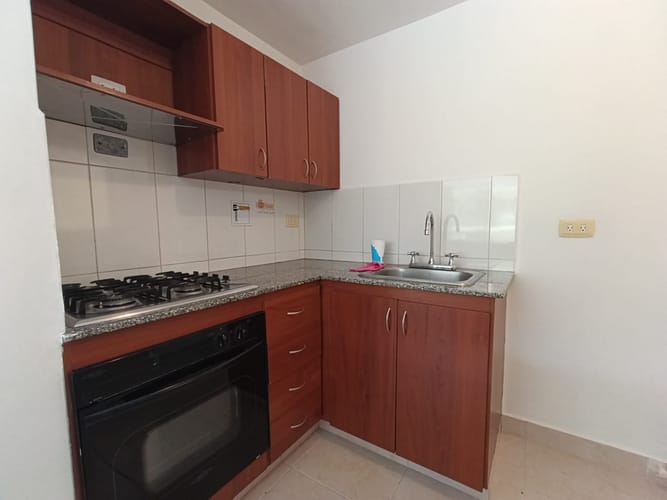 Apartamento de 2 alcobas en arriendo en Loma Del Esmeraldal, Envigado, 68 m² · foto 6 de 20
