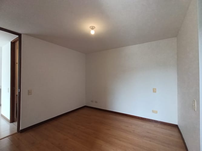 Apartamento de 2 alcobas en arriendo en Loma Del Esmeraldal, Envigado, 68 m² · foto 11 de 20