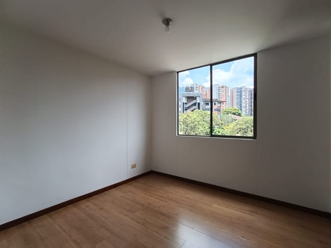 Apartamento de 2 alcobas en arriendo en Loma Del Esmeraldal, Envigado, 68 m² · foto 13 de 20