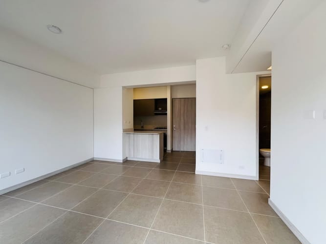 Apartamento de 2 alcobas en arriendo en Villa Carlota, Medellín, 60 m² · foto 13 de 16