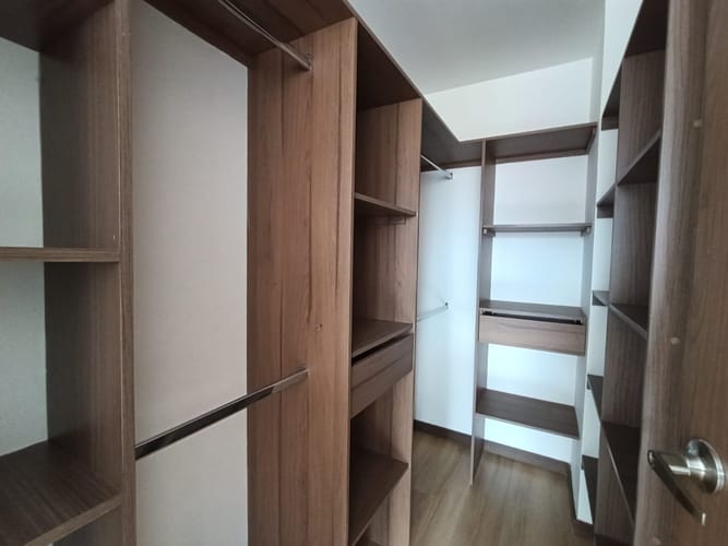 Apartamento de 2 alcobas en arriendo en Loma Del Escobero, Envigado, 85 m² · foto 7 de 7
