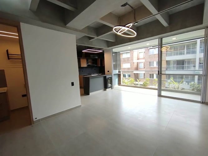 Apartamento de 2 alcobas en arriendo en San Nicolas, La Ceja, 68 m² · foto 3 de 17
