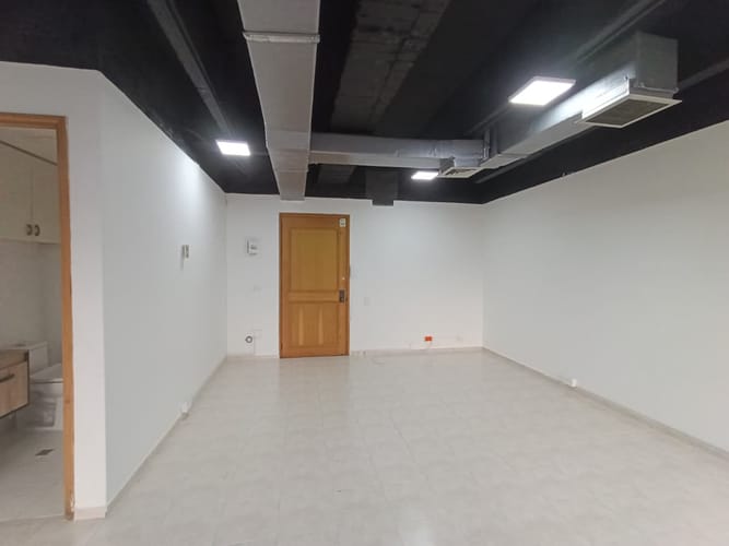Oficina en arriendo en La Ceja, 37 m² · foto 3 de 11