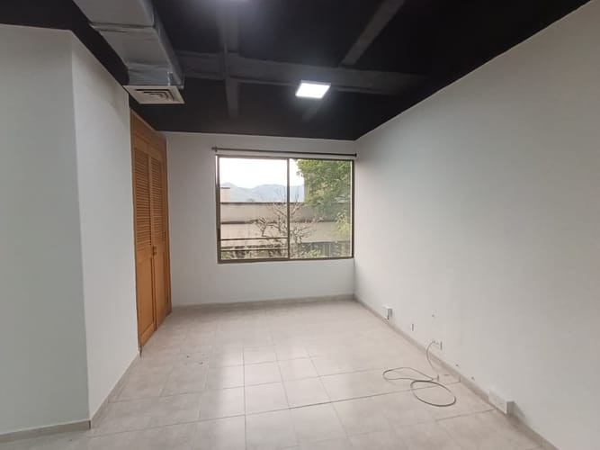 Oficina en arriendo en La Ceja, 37 m² · foto 6 de 11