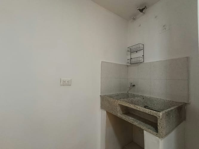 Apartaestudio en arriendo en La Floresta, Medellín, 39 m² · foto 3 de 14