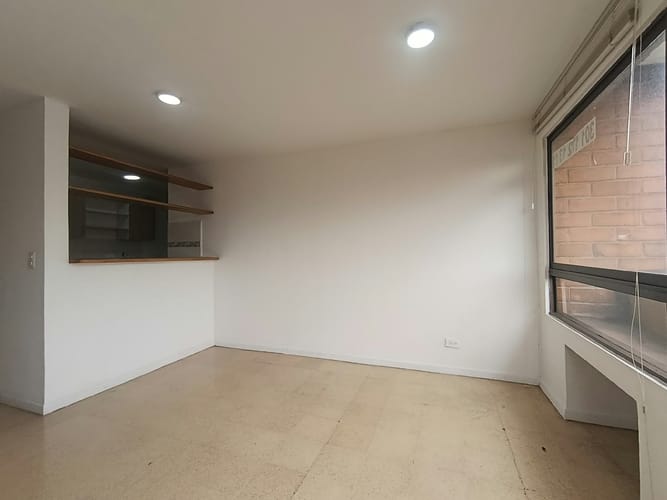 Apartaestudio en arriendo en La Floresta, Medellín, 39 m² · foto 6 de 14