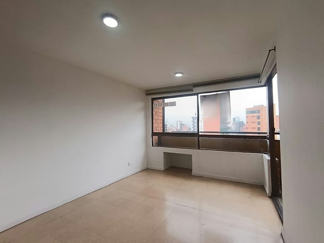 Apartaestudio en arriendo en La Floresta, Medellín, 39 m² · foto 10 de 14