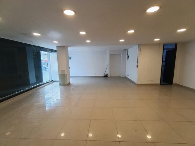 Local en arriendo en Guayaquil, Medellín, 74 m² · foto 7 de 8