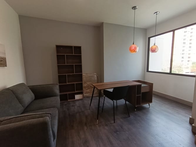 Apartamento de 3 alcobas en arriendo en El Poblado, Medellín, 277 m² · foto 4 de 20