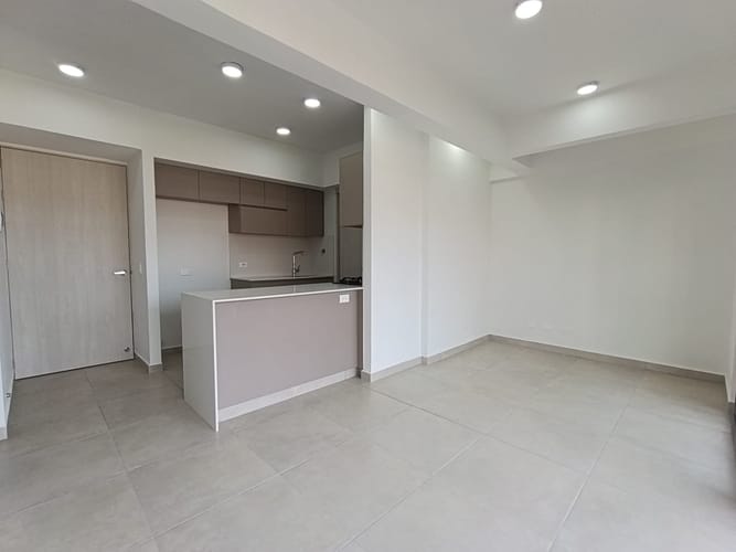 Apartamento de 3 alcobas en arriendo en Las Lomitas, Sabaneta, 85 m² · foto 8 de 20
