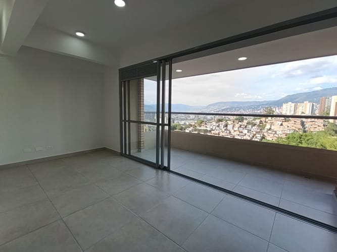 Apartamento de 3 alcobas en arriendo en Las Lomitas, Sabaneta, 85 m² · foto 10 de 20