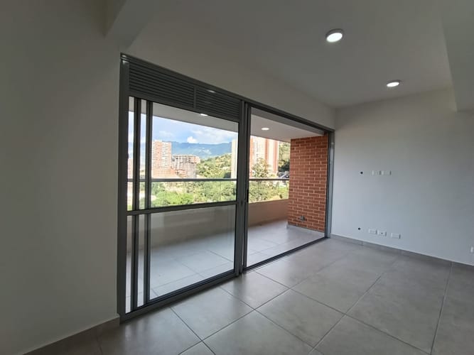 Apartamento de 3 alcobas en arriendo en Las Lomitas, Sabaneta, 85 m² · foto 11 de 20