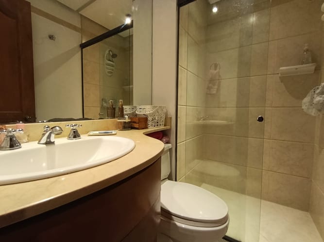 Apartamento de 3 alcobas en arriendo en Lalinde, Medellín, 280 m² · foto 16 de 20