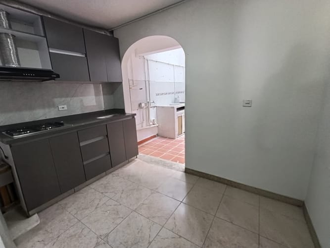 Local en arriendo en Laureles, Medellín, 52 m² · foto 6 de 16