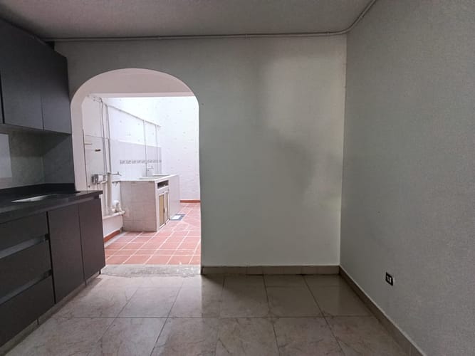 Local en arriendo en Laureles, Medellín, 52 m² · foto 8 de 16