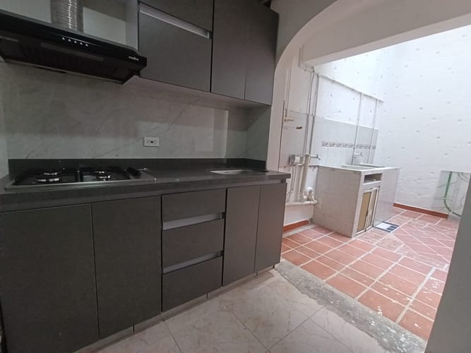 Local en arriendo en Laureles, Medellín, 52 m² · foto 9 de 16
