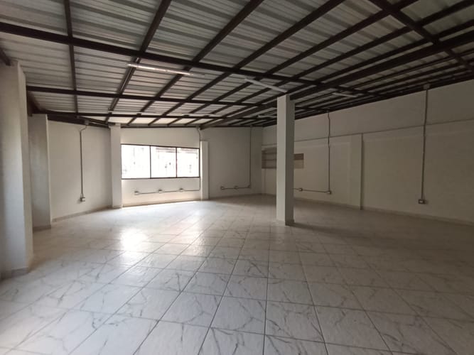Bodega en arriendo en El Chagualo, Medellín, 120 m² · foto 9 de 17