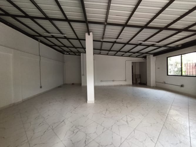Bodega en arriendo en El Chagualo, Medellín, 120 m² · foto 13 de 17