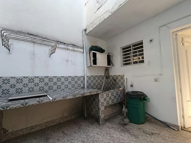 Casa de 5 alcobas en arriendo en Bombona No.1, Medellín, 133 m² · foto 18 de 20