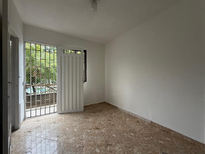 Casa de 5 alcobas en arriendo en Bombona No.1, Medellín, 133 m² · foto 20 de 20