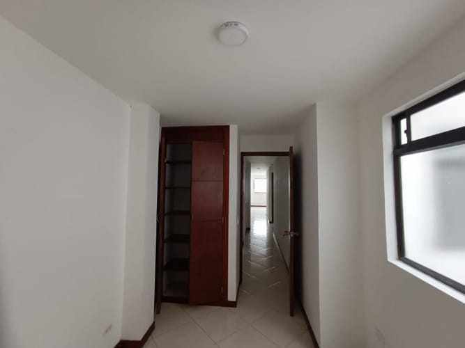 Apartamento de 3 alcobas en arriendo en Robledo, Medellín, 70 m² · foto 9 de 12
