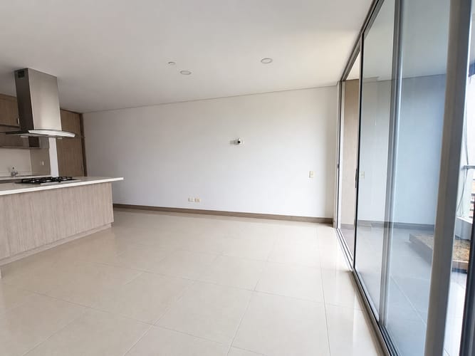 Apartamento de 2 alcobas en arriendo en Loma Del Esmeraldal, Envigado, 89 m² · foto 4 de 19