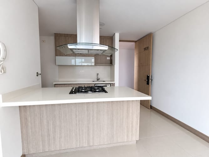 Apartamento de 2 alcobas en arriendo en Loma Del Esmeraldal, Envigado, 89 m² · foto 5 de 19