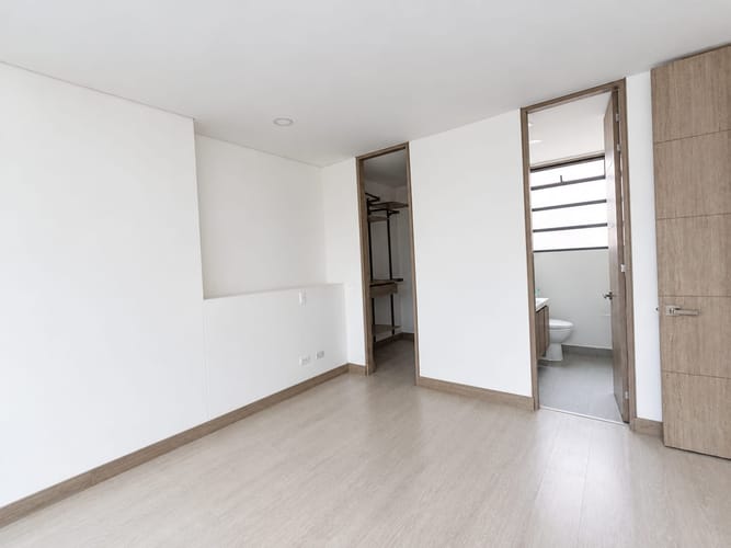 Apartamento de 2 alcobas en arriendo en Loma Del Esmeraldal, Envigado, 89 m² · foto 10 de 19