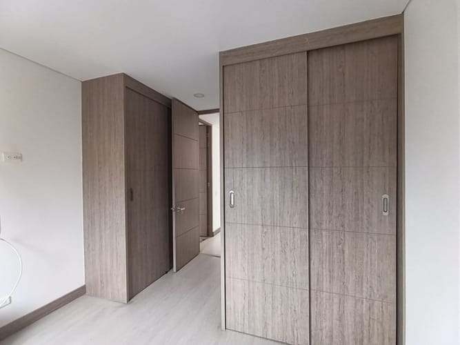 Apartamento de 2 alcobas en arriendo en Loma Del Esmeraldal, Envigado, 89 m² · foto 15 de 19