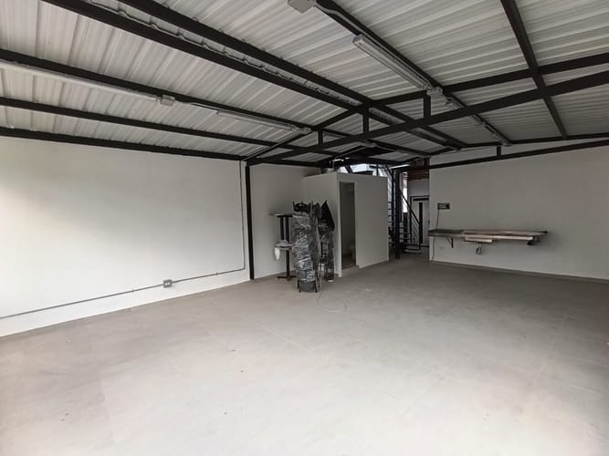 Local en arriendo en Manchester, Bello, 60 m² · foto 4 de 10