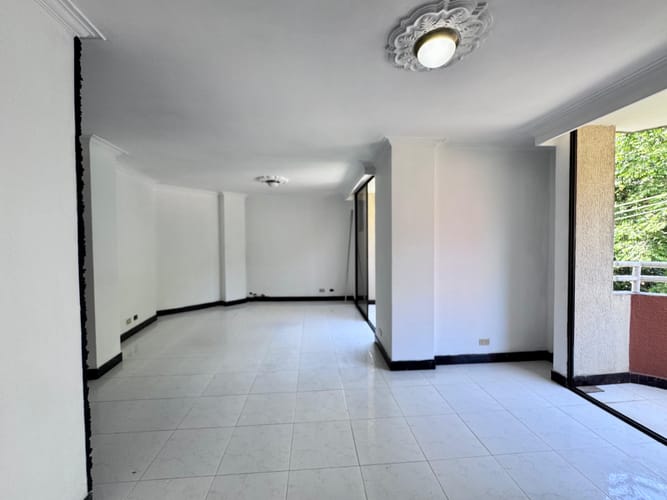 Apartamento de 3 alcobas en arriendo en Vía Las Palmas, Medellín, 120 m² · foto 4 de 20