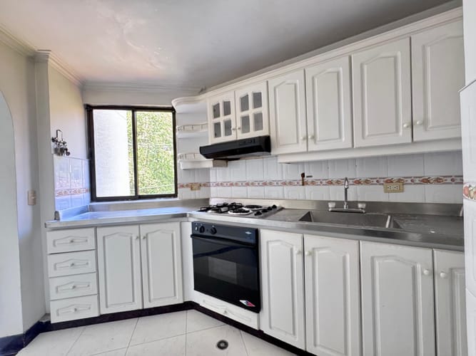 Apartamento de 3 alcobas en arriendo en Vía Las Palmas, Medellín, 120 m² · foto 6 de 20