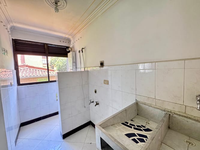 Apartamento de 3 alcobas en arriendo en Vía Las Palmas, Medellín, 120 m² · foto 8 de 20