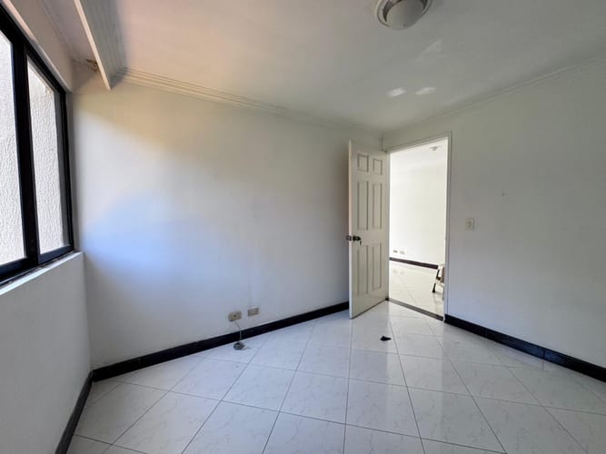 Apartamento de 3 alcobas en arriendo en Vía Las Palmas, Medellín, 120 m² · foto 14 de 20