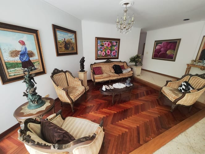 Apartamento de 3 alcobas en arriendo en Laureles, Medellín, 130 m² · foto 6 de 12