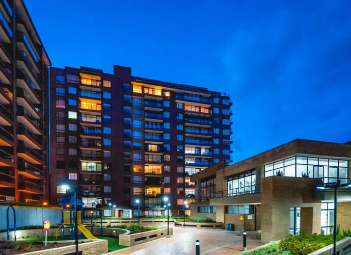 Apartamento de 4 alcobas en arriendo en Cantalejo, Bogotá, 170 m² · foto 19 de 20