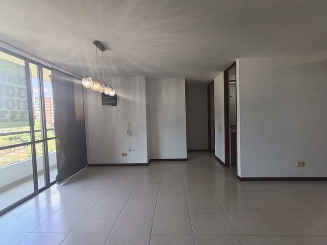 Apartamento de 2 alcobas en arriendo en Loma Del Esmeraldal, Envigado, 65 m² · foto 8 de 18