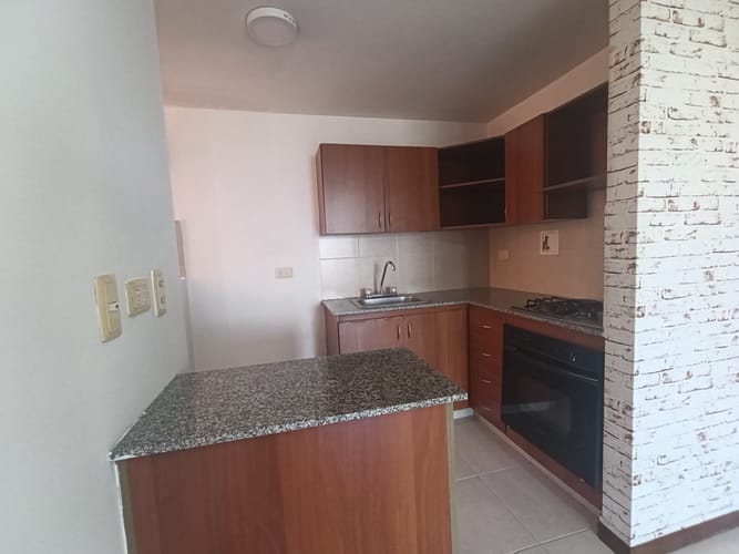 Apartamento de 2 alcobas en arriendo en Loma Del Esmeraldal, Envigado, 65 m² · foto 11 de 18
