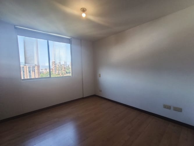 Apartamento de 2 alcobas en arriendo en Loma Del Esmeraldal, Envigado, 65 m² · foto 15 de 18