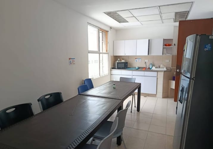 Oficina en arriendo en Laureles, Medellín, 338 m² · foto 6 de 20