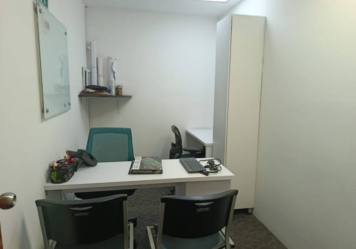 Oficina en arriendo en Laureles, Medellín, 338 m² · foto 8 de 20
