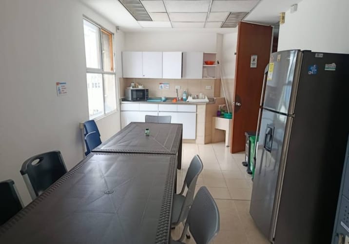 Oficina en arriendo en Laureles, Medellín, 338 m² · foto 15 de 20