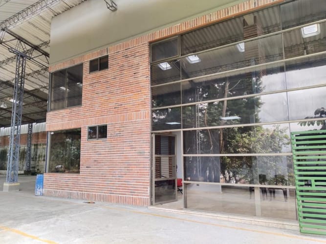 Bodega en arriendo en Pueblo Viejo, La Estrella, 1446 m² · foto 15 de 20