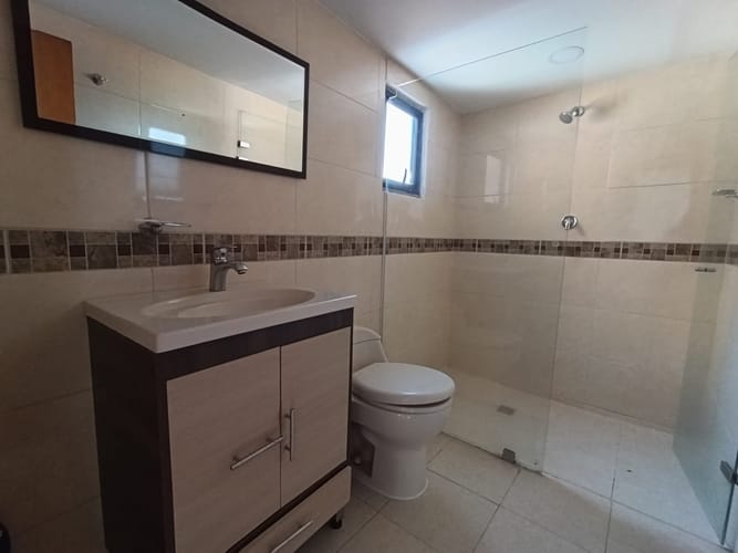 Apartamento de 3 alcobas en arriendo en Laureles, Medellín, 90 m² · foto 9 de 20
