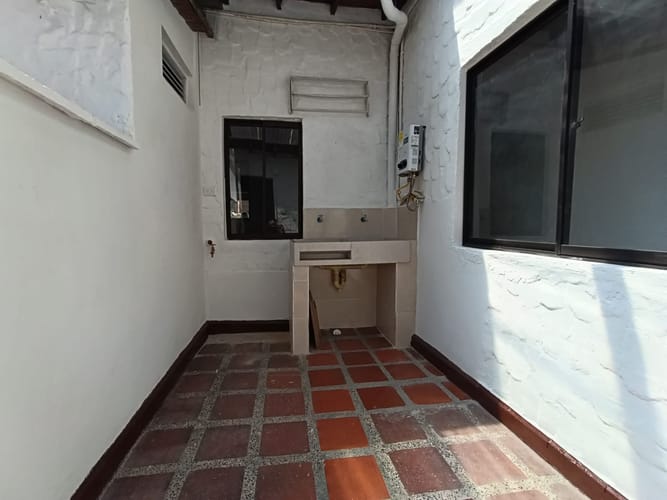 Apartamento de 3 alcobas en arriendo en Laureles, Medellín, 90 m² · foto 15 de 20