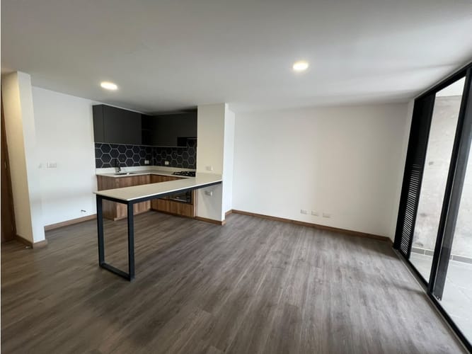 Apartamento de 2 alcobas en arriendo en Las Vegas, Envigado, 63 m² · foto 6 de 20