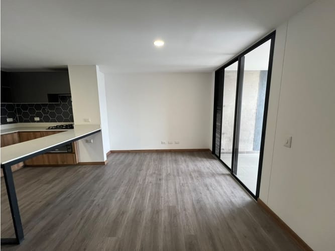 Apartamento de 2 alcobas en arriendo en Las Vegas, Envigado, 63 m² · foto 7 de 20