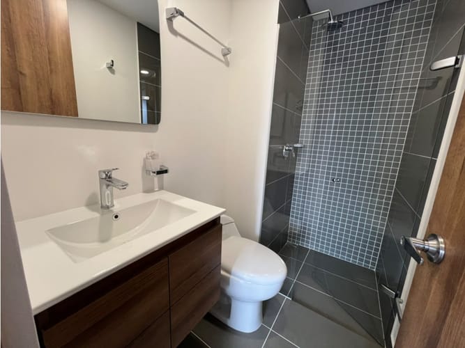 Apartamento de 2 alcobas en arriendo en Las Vegas, Envigado, 63 m² · foto 10 de 20