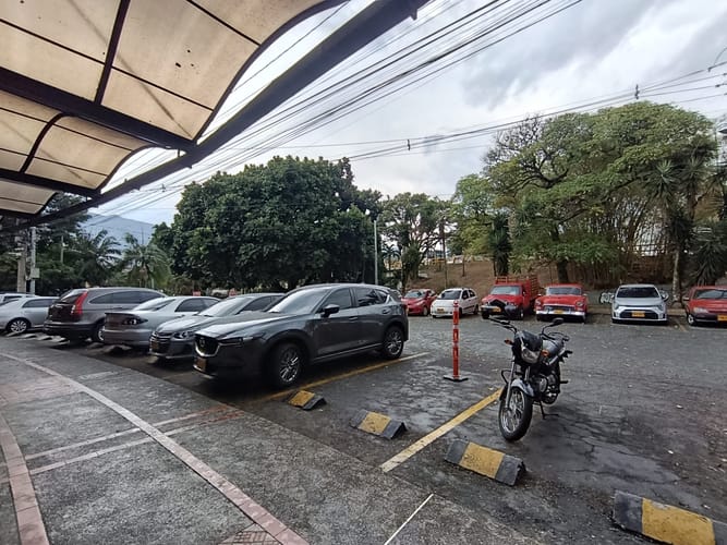 Local en arriendo en Cristo Rey, Medellín, 90 m² · foto 4 de 14