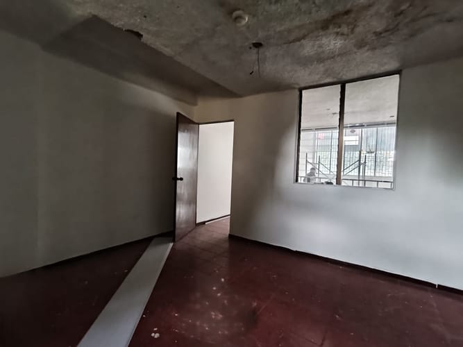 Local en arriendo en Cristo Rey, Medellín, 90 m² · foto 6 de 14